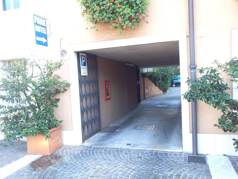 Hotel San Giorgio Udine Exteriör bild