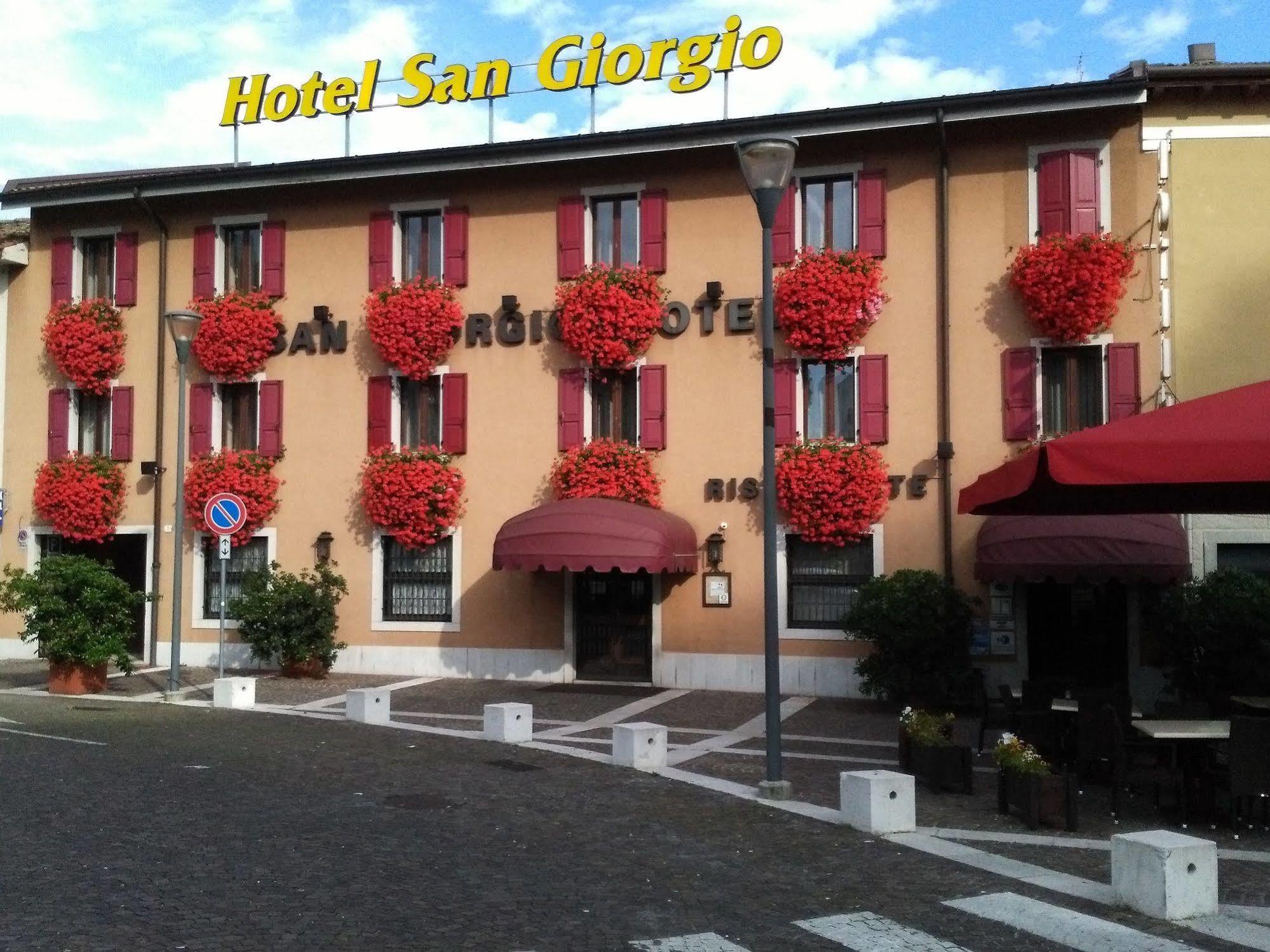 Hotel San Giorgio Udine Exteriör bild